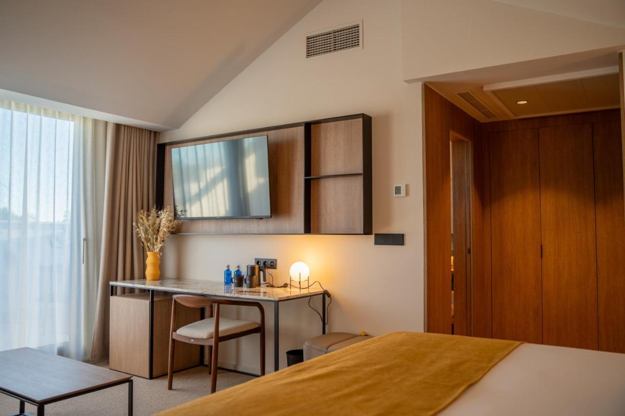 Готель Calderona Wellness Бетера Екстер'єр фото